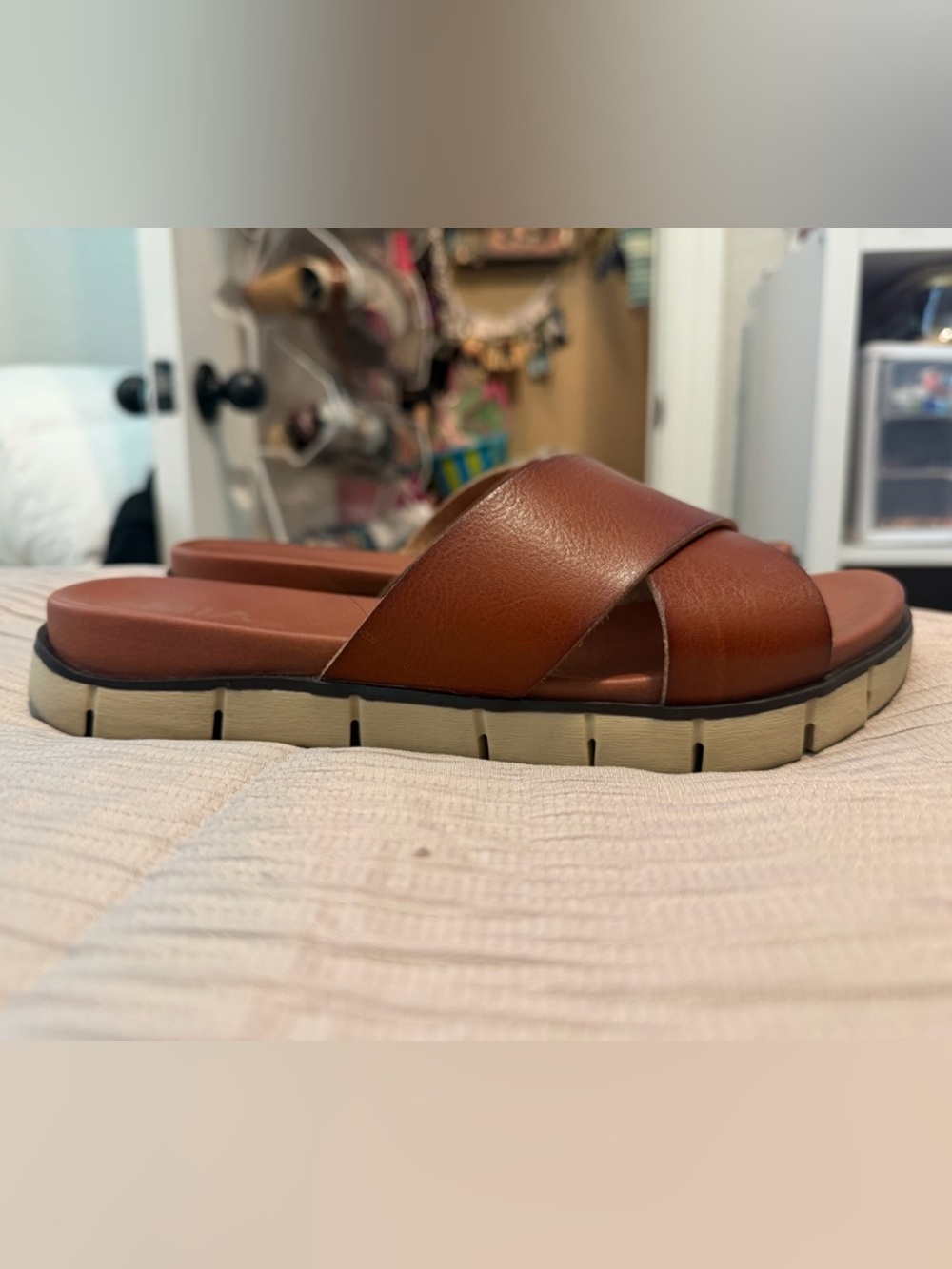 MIA Women's Elissa Crisscross Slide Sandal size 8 - Picture 10 of 10